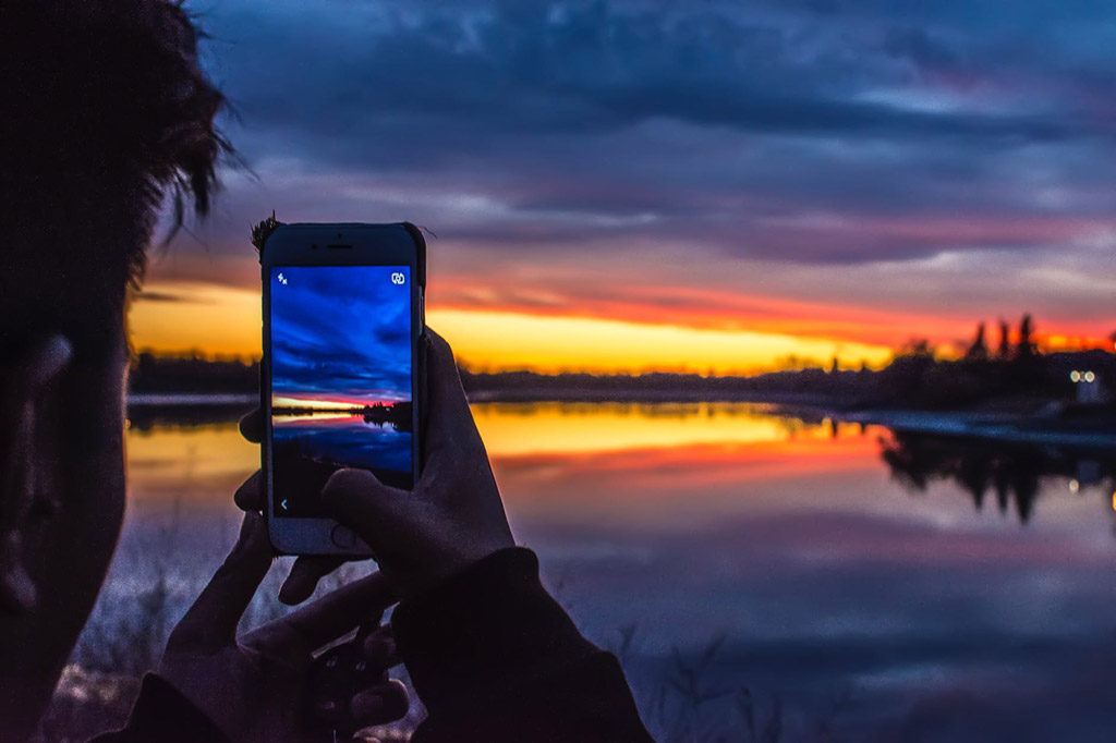Mobile Photography is an another Instagram Marketing Tips
